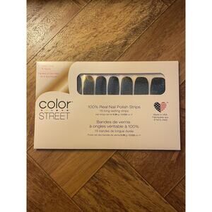 ColorStreet Nail Strips Gaelic Greenery - Brand New